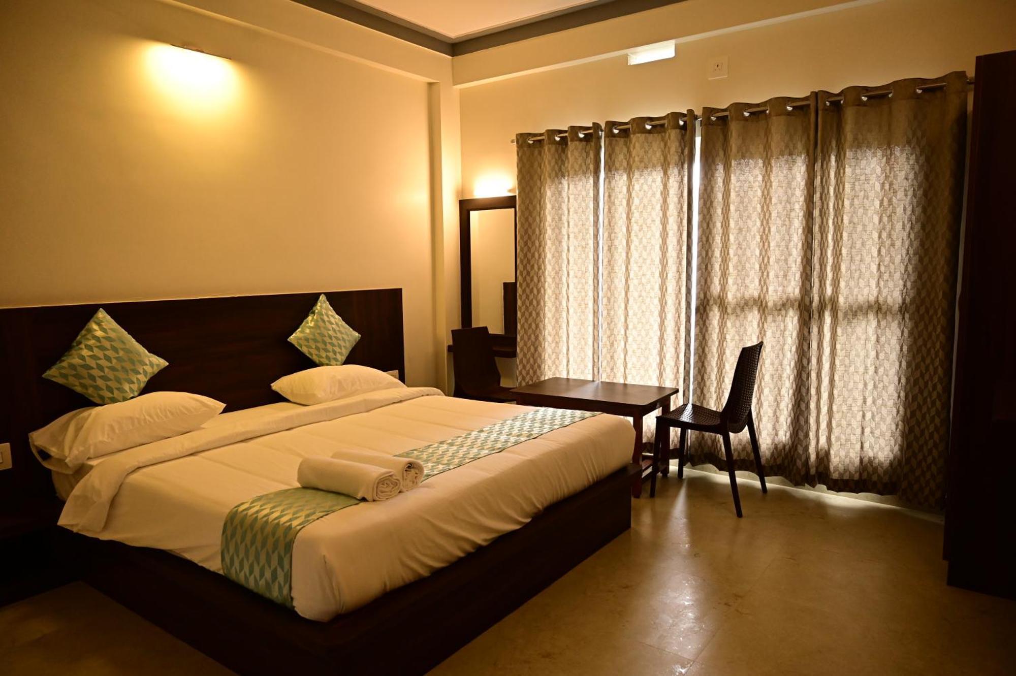 Grand Misty Heaven Villa Madikeri Bagian luar foto