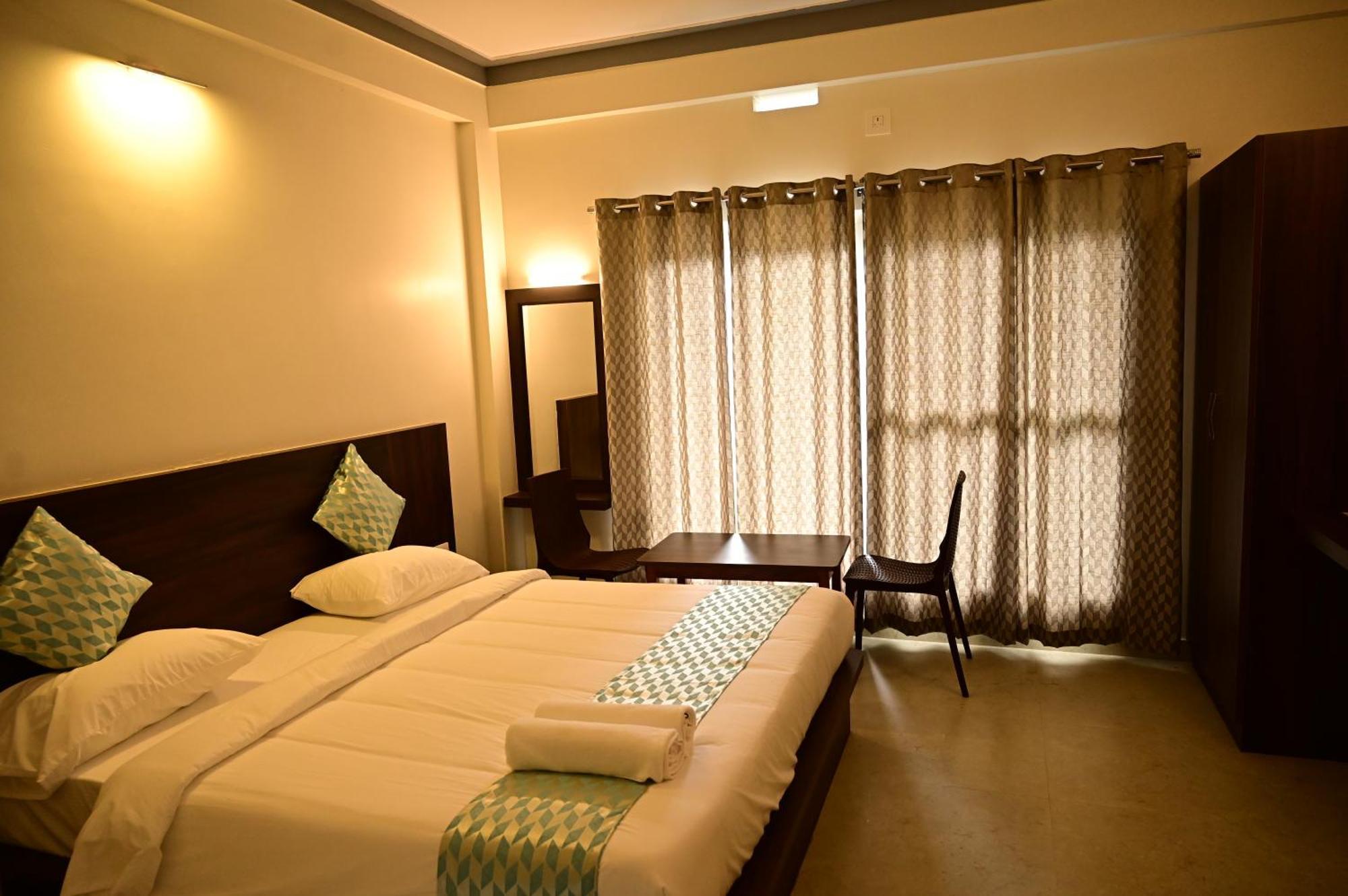 Grand Misty Heaven Villa Madikeri Bagian luar foto