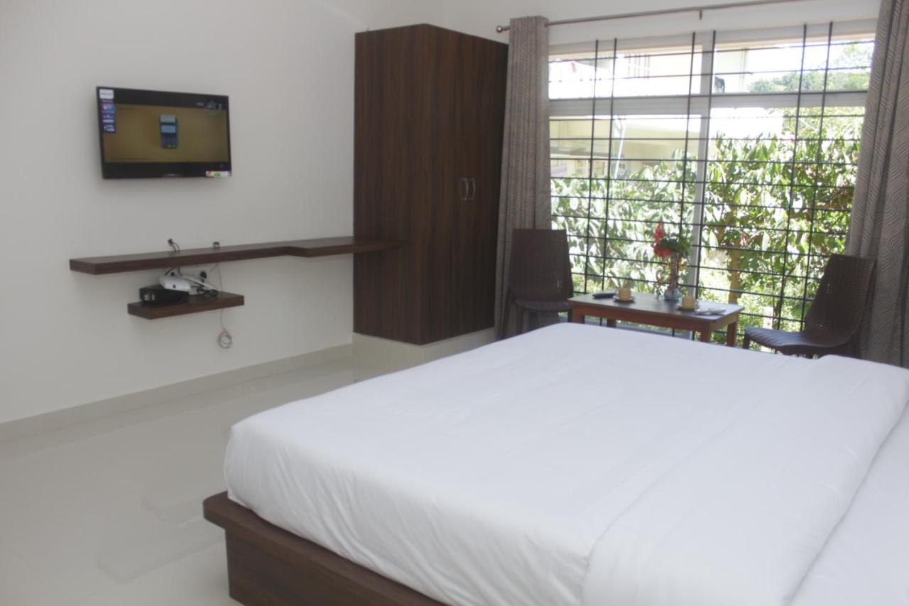 Grand Misty Heaven Villa Madikeri Bagian luar foto