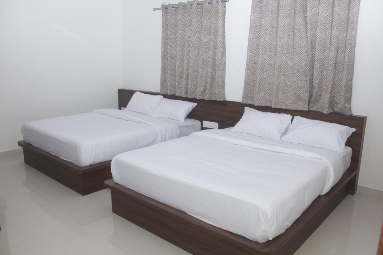 Grand Misty Heaven Villa Madikeri Bagian luar foto
