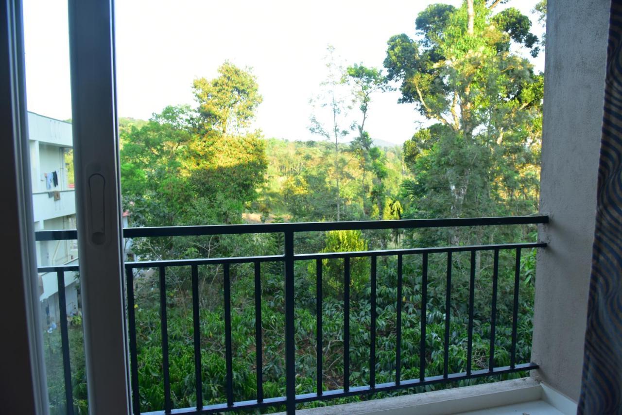 Grand Misty Heaven Villa Madikeri Bagian luar foto