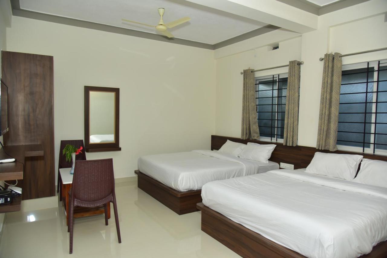 Grand Misty Heaven Villa Madikeri Bagian luar foto