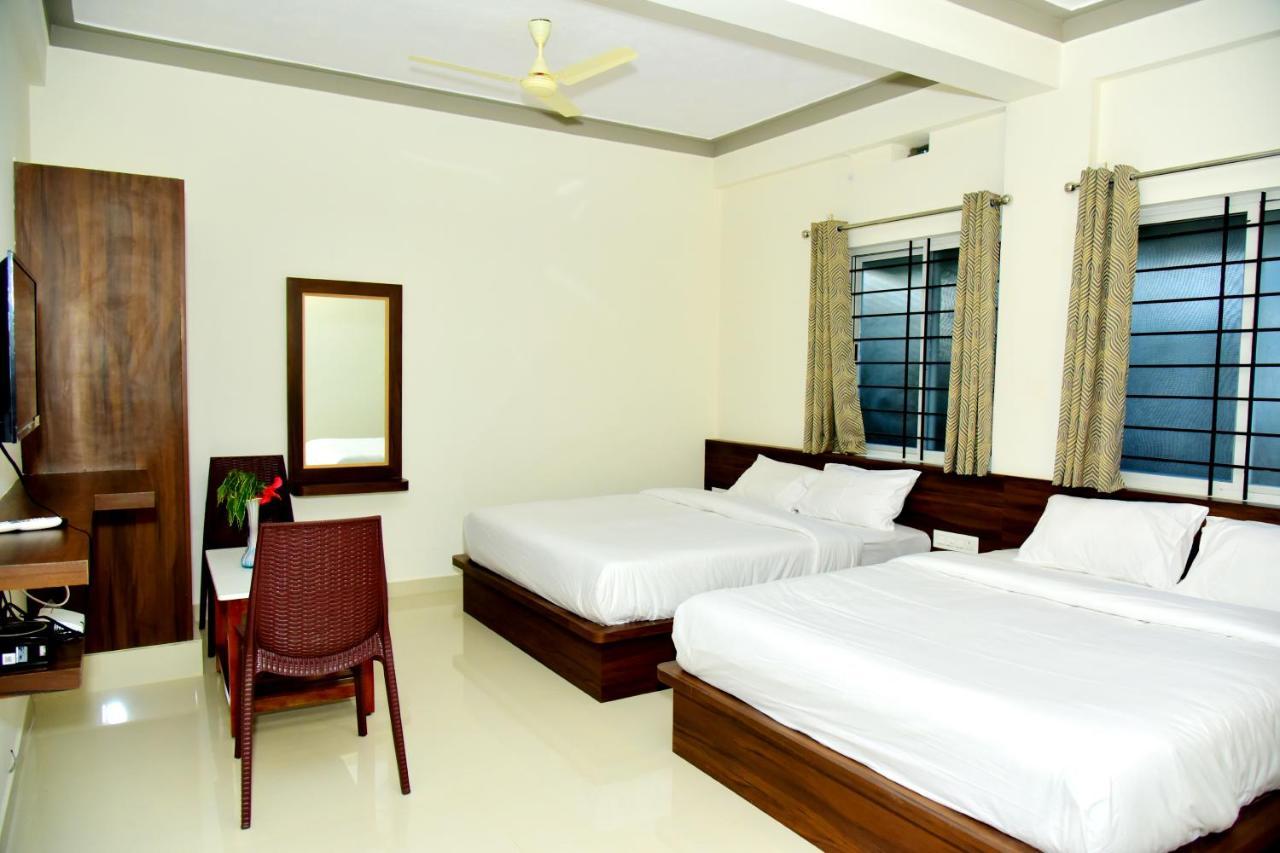Grand Misty Heaven Villa Madikeri Bagian luar foto