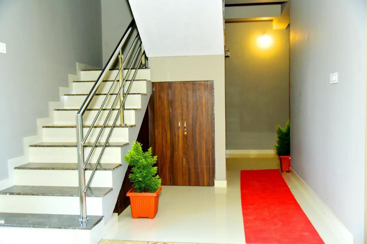 Grand Misty Heaven Villa Madikeri Bagian luar foto