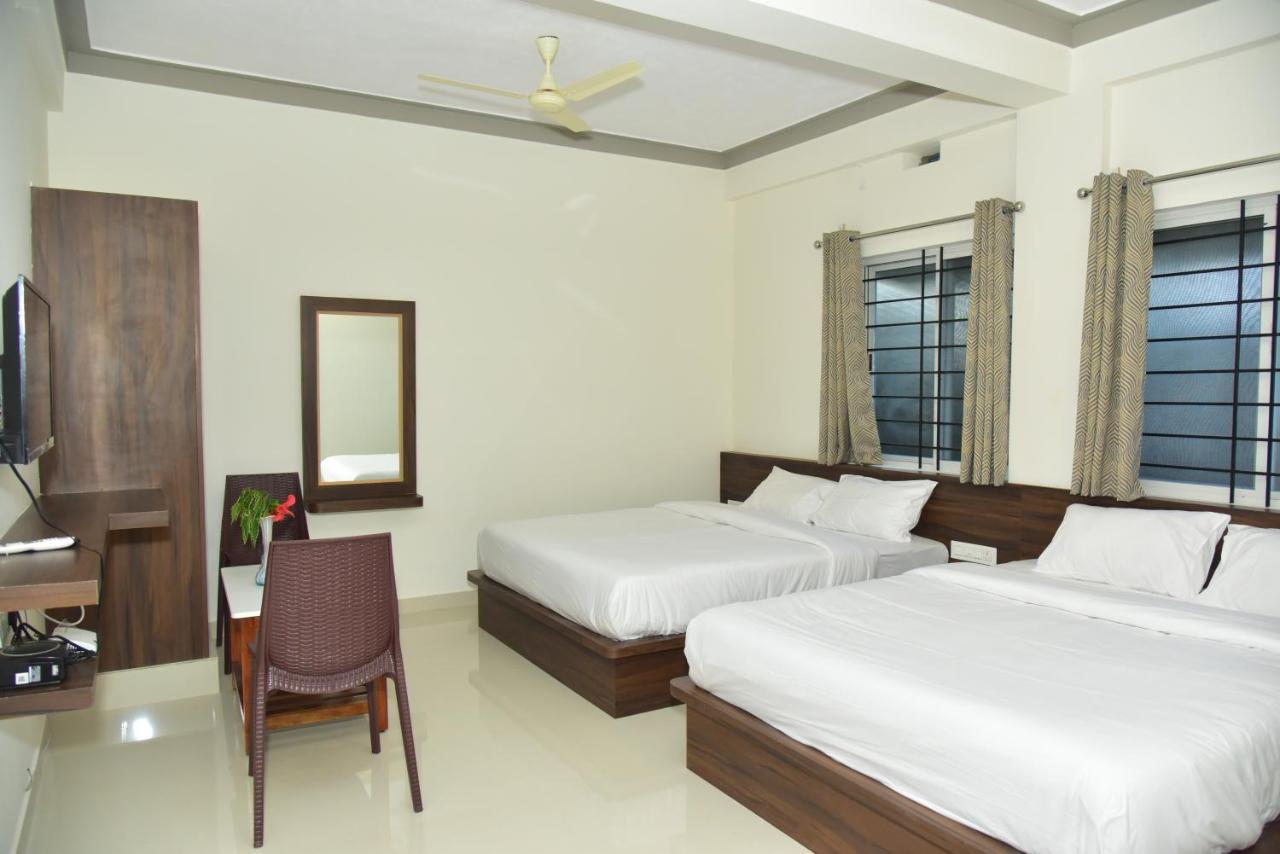 Grand Misty Heaven Villa Madikeri Bagian luar foto